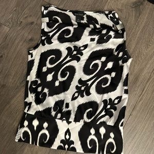 Cute sleeveless blouse